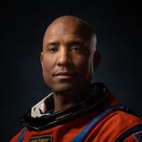 Victor Glover